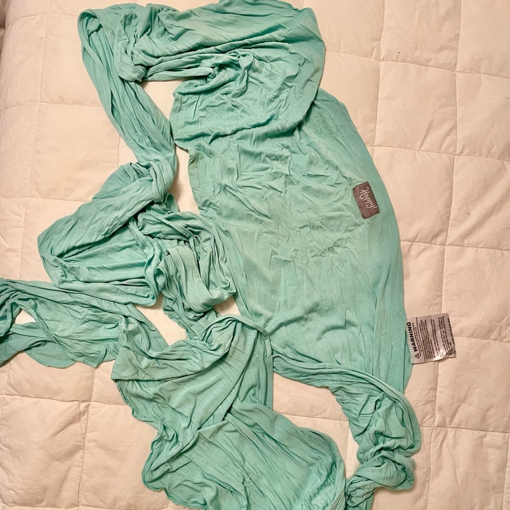 Happy baby wrap